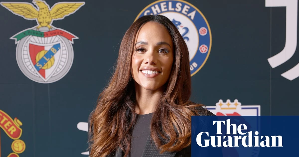 Alex Scott tại sự kiện giới thiệu chương trình Champions League nữ của Disney+.