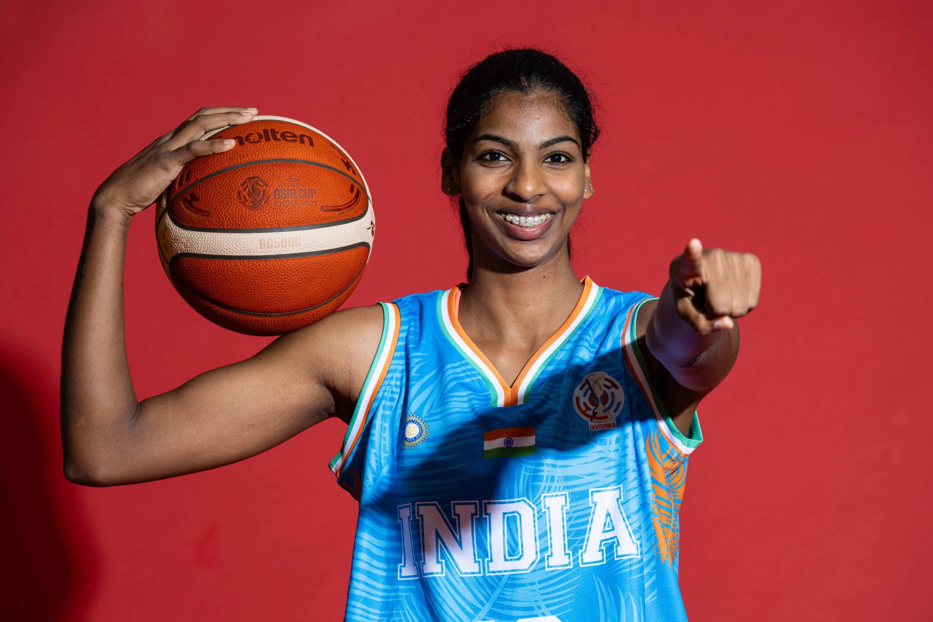 Pushpa Senthil Kumar trong màu áo đội tuyển Ấn Độ; ảnh FIBA.