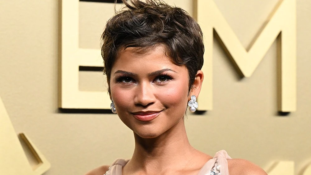 Zendaya tại lễ Emmy ở Los Angeles ngày 14/9/2026.
