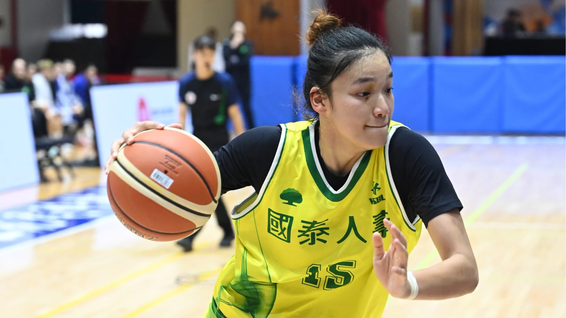 Hsiao Yu-Wen trong màu áo Cathay; ảnh tư liệu FIBA.