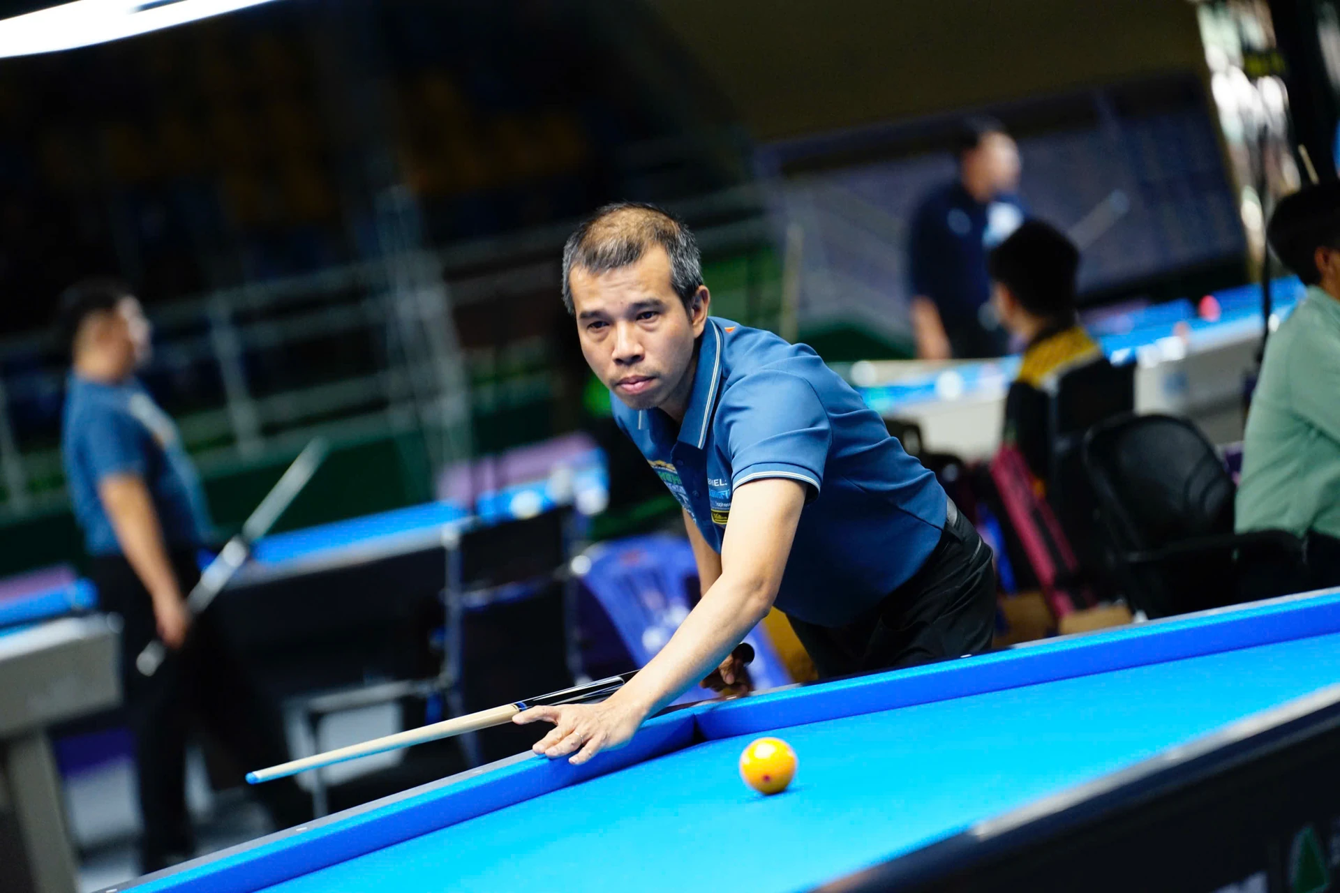 Trần Quyết Chiến trong ảnh tư liệu của bài viết về World Cup Yanggu.