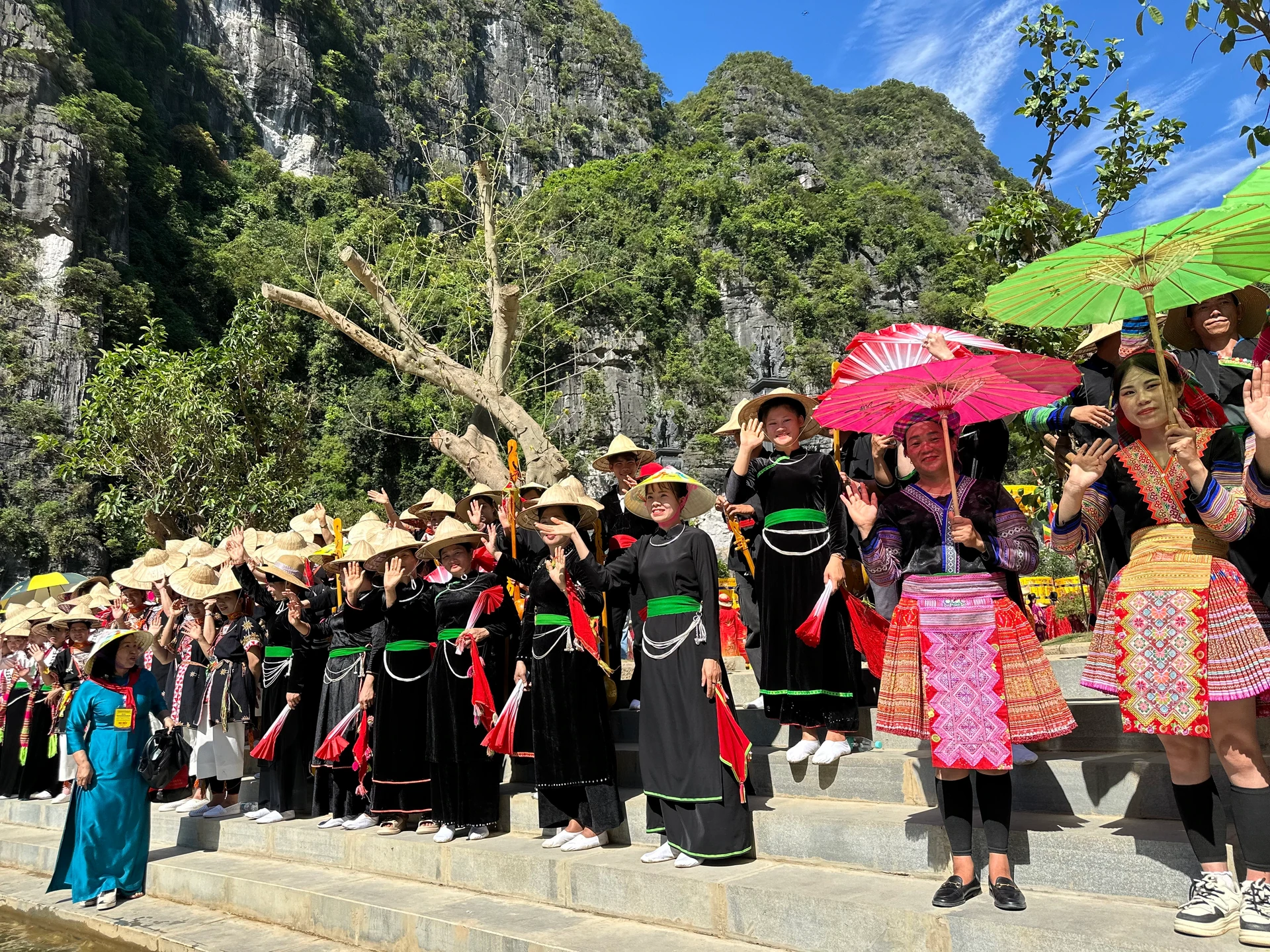 People in traditional dress take part in an activity marking Vietnam Culture Day in Ninh Bình.