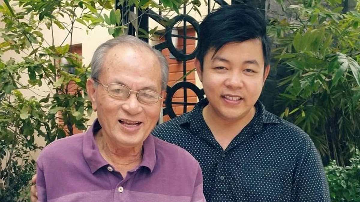 Quang Lê hát "Cõi nhớ" ở buổi đưa tiễn nhạc sĩ Sông Trà