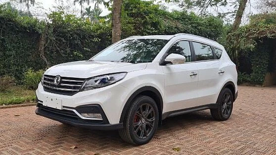 Ảnh minh họa trong bản tin về hoạt động sản xuất ôtô.
