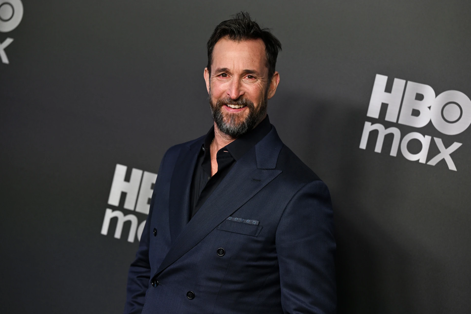 Ảnh tư liệu ngày 25/3/2026: Noah Wyle dự tiệc ra mắt HBO Max tại Queen Elizabeth Hall, London.