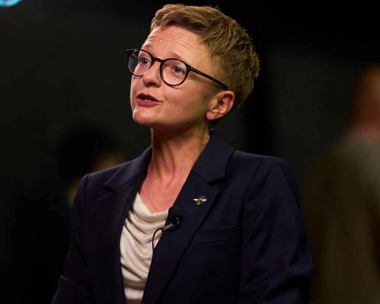 Bev Craig phát biểu trong ảnh tư liệu của The Guardian.