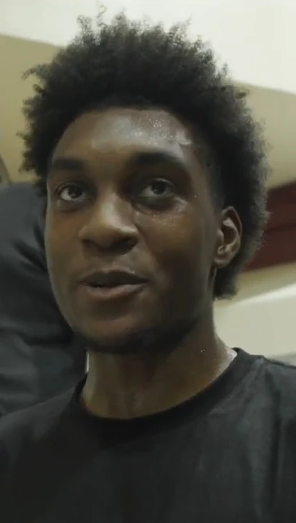 Jaden McDaniels tại Crawsover Pro-Am năm 2023, ảnh tư liệu.