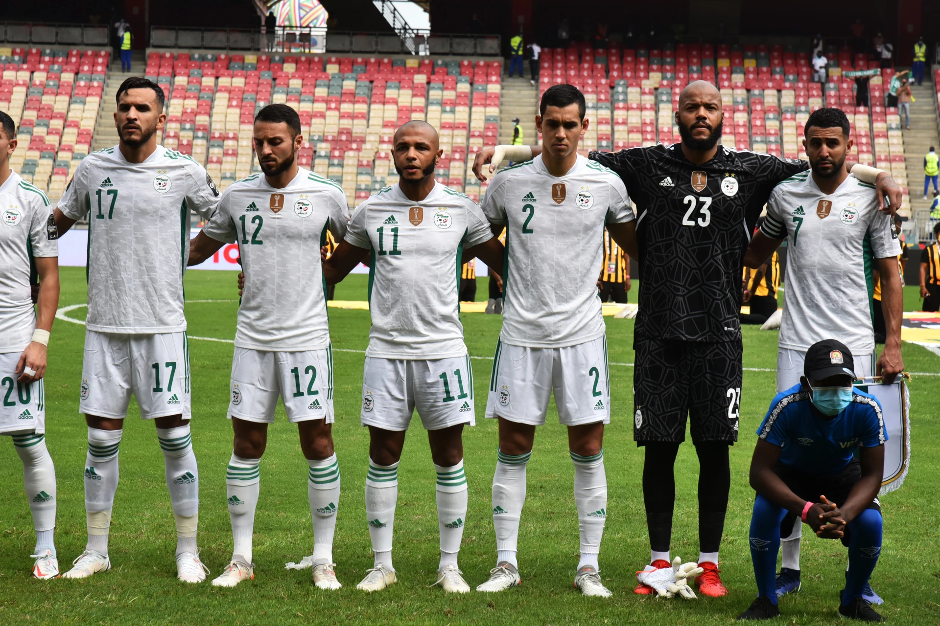 Các cầu thủ Algeria trước trận gặp Sierra Leone ngày 11/1/2022; ảnh tư liệu, không phải đội hình hiện tại.