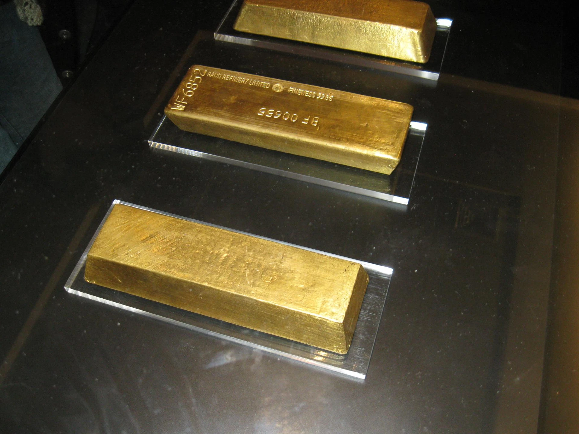 Gold bars in a 2009 file photograph, illustrating physical gold. This is not a digital-gold product or a current market-price image.