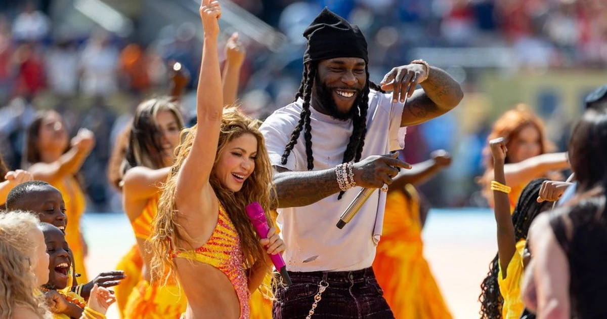 Image illustrating Ariana Grande and the Shakira–Burna Boy collaboration led Billboard's two global summer-song tallies for 2026.