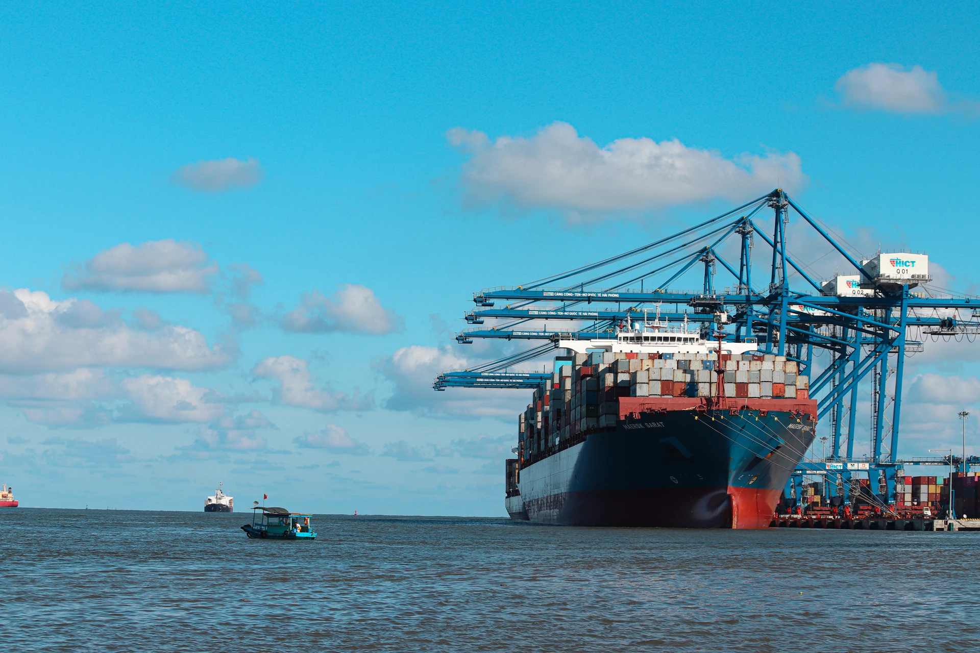 Ảnh tư liệu: Tàu container Maersk Sarat tại cảng Hải Phòng ngày 27/7/2022, minh họa thương mại; không phải lễ ký hiệp định Việt Nam–EFTA.
