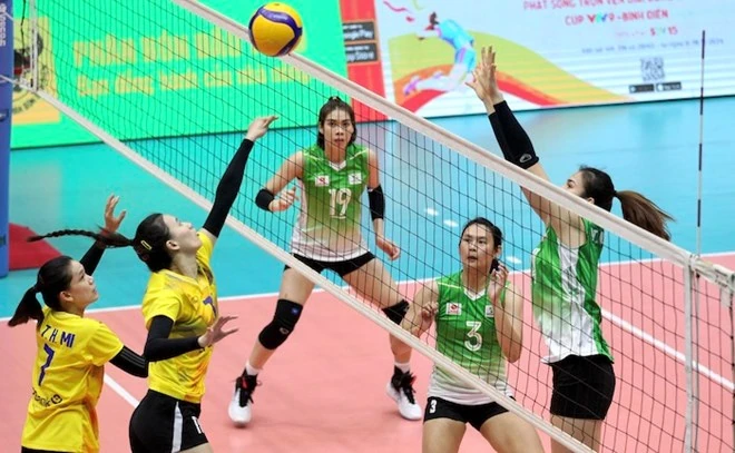 Women's volleyball teams play in an archive image illustrating the second-phase schedule.