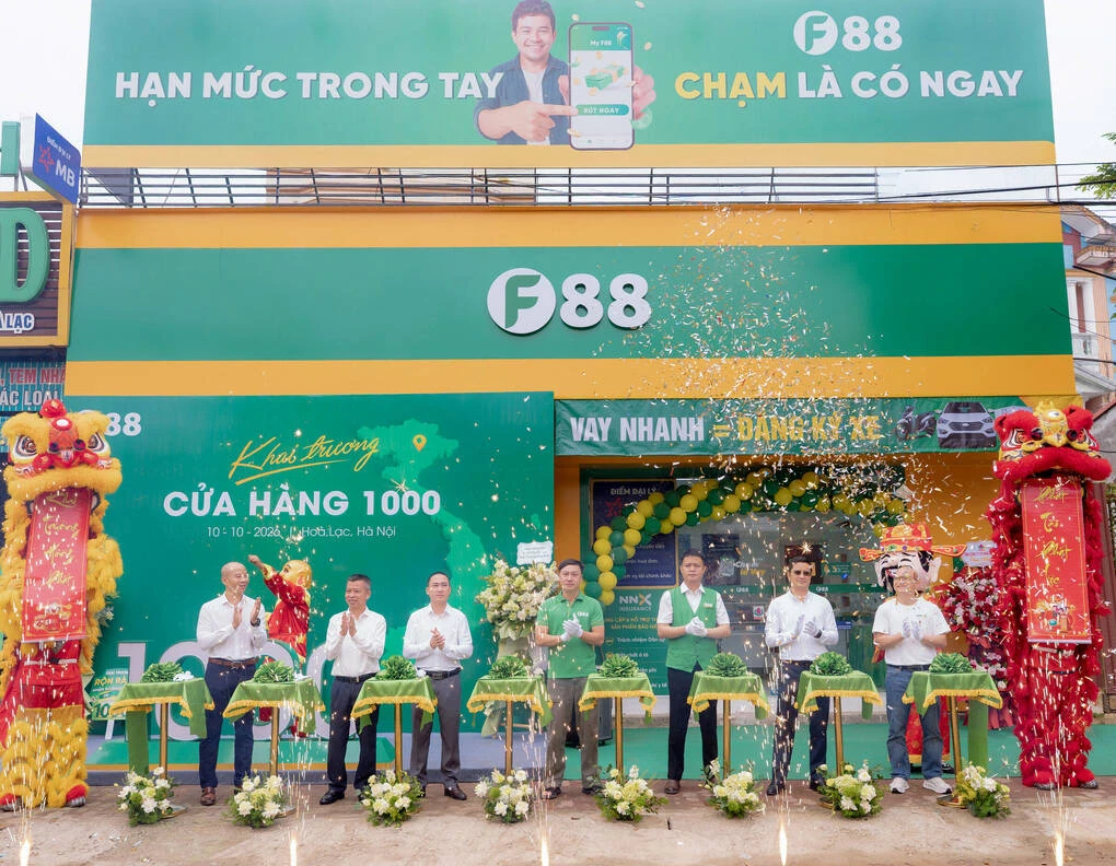 Lễ khai trương cửa hàng F88 thứ 1.000 tại Hà Nội ngày 10/10.
