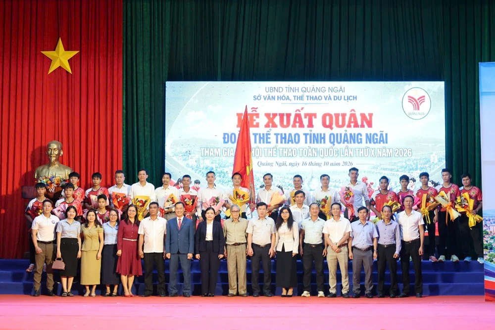 Đoàn thể thao Quảng Ngãi tại lễ xuất quân dự Đại hội Thể thao toàn quốc 2026.