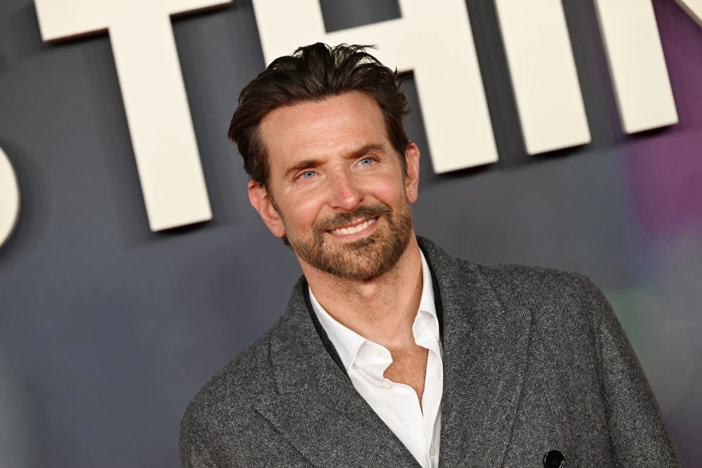 Bradley Cooper tại sự kiện điện ảnh ở London ngày 19/1; không phải ảnh từ phim G.I. Joe mới.