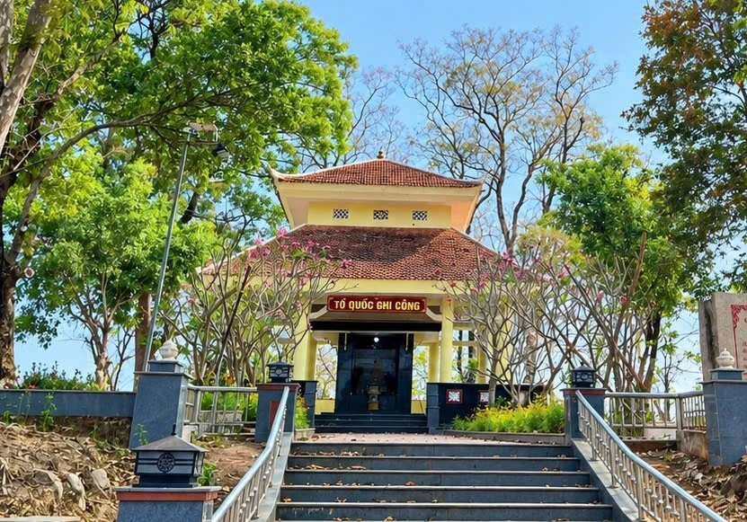 UBND tỉnh Gia Lai xếp hạng Nhà bia tưởng niệm Anh hùng liệt sĩ tại Đồn 649 là di tích lịch sử cấp tỉnh
