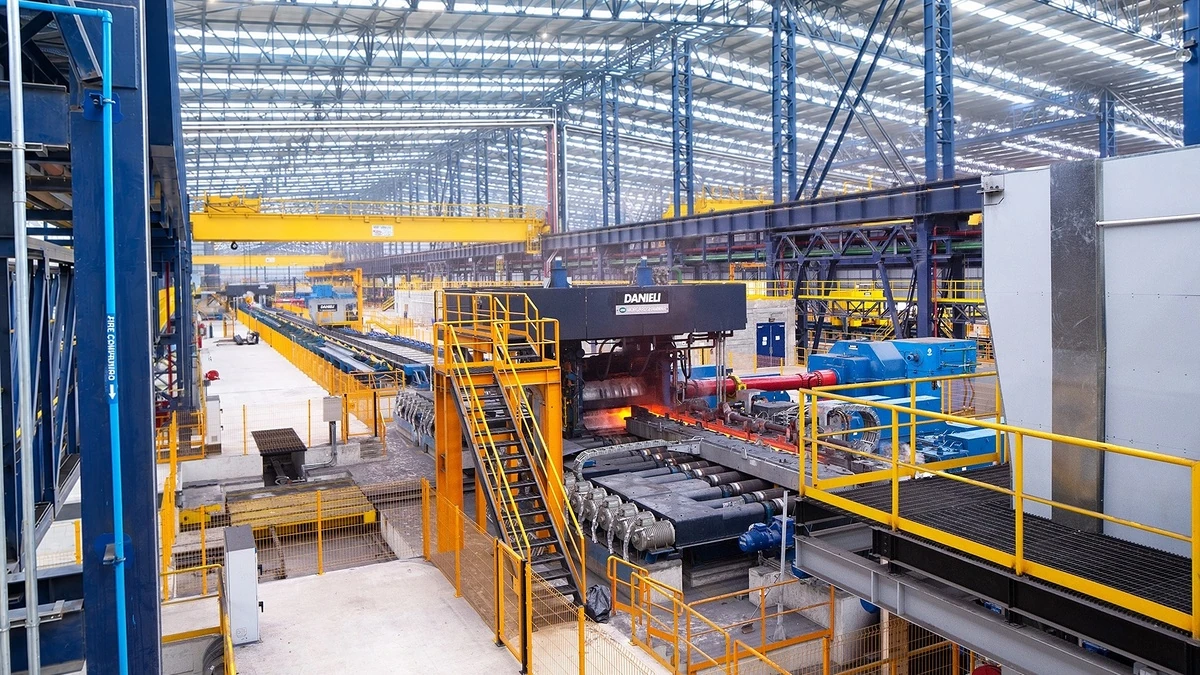 Dây chuyền công nghệ Danieli trong ảnh minh họa hợp tác với VinMetal.