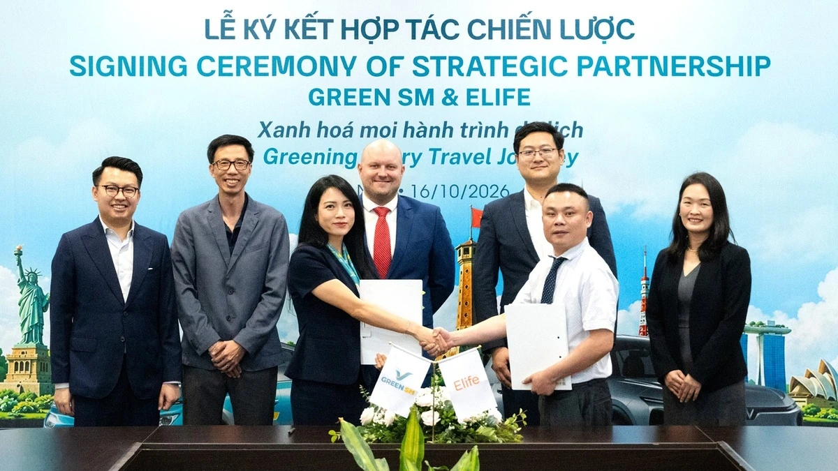Đại diện Green SM và Elife tại lễ ký biên bản ghi nhớ ngày 16/10/2026.