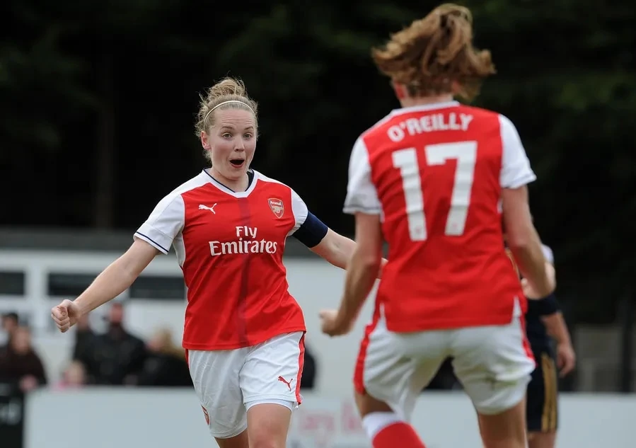 Kim Little in Arsenal Women's colours in an earlier match.